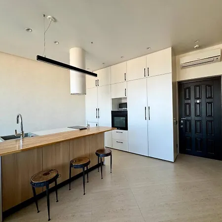 Apartment 27 Pearl Design *